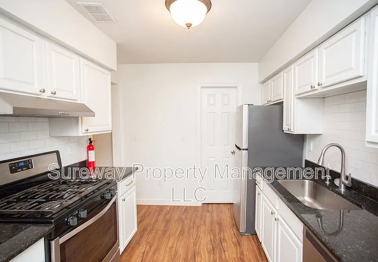 7 Curry Ct — Photo 14