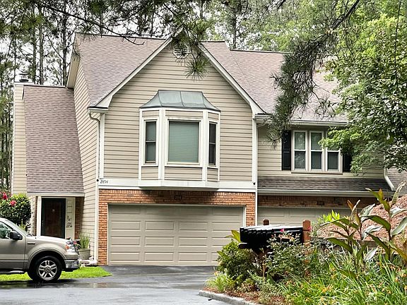 2nd image of 2962 Woodruff Dr SE