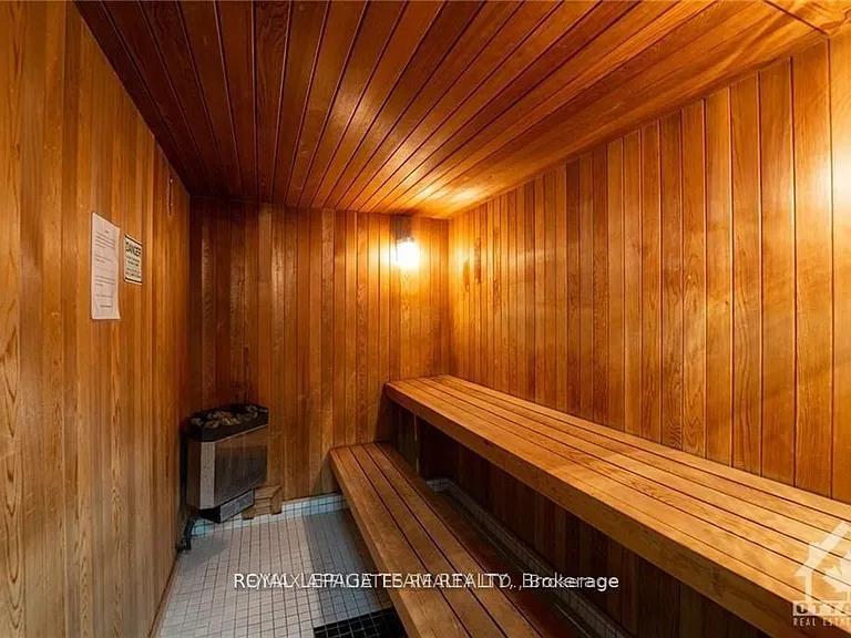 200 Lafontaine Ave #304 — Photo 21