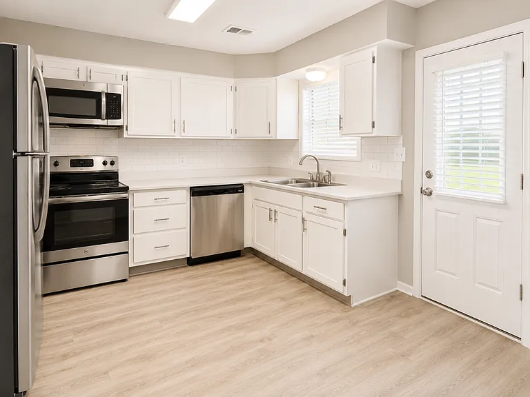 Windsong Townhomes — Photo 6
