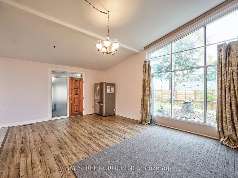 5 Cottonwood Dr — Photo 4