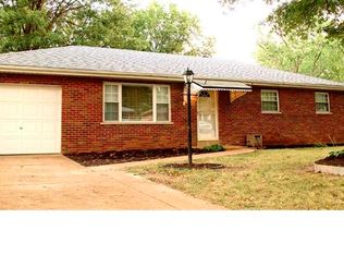 1207 Darding Dr, Saint Louis, MO