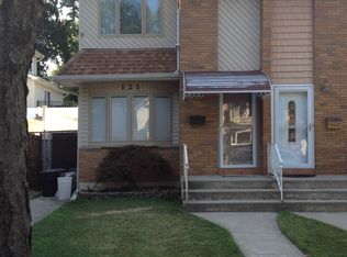 121 Rustic Pl, Staten Island, NY 10308