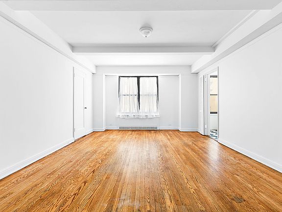 2nd image of 161 W 16th St APT 7C