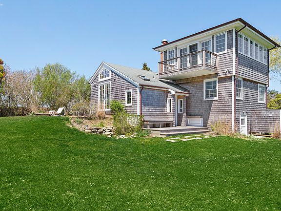 2nd image of 109 Deforest Rd
