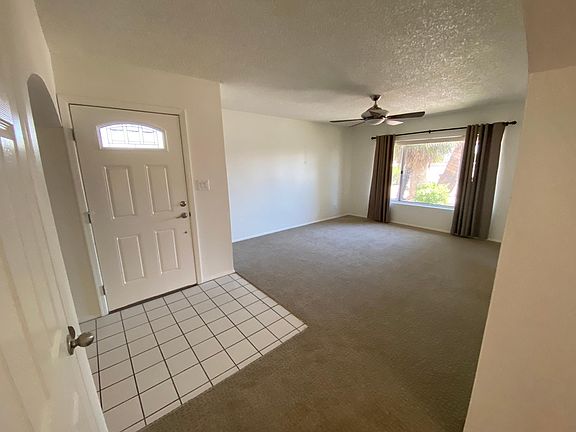 4th image of 984 N 85th Pl