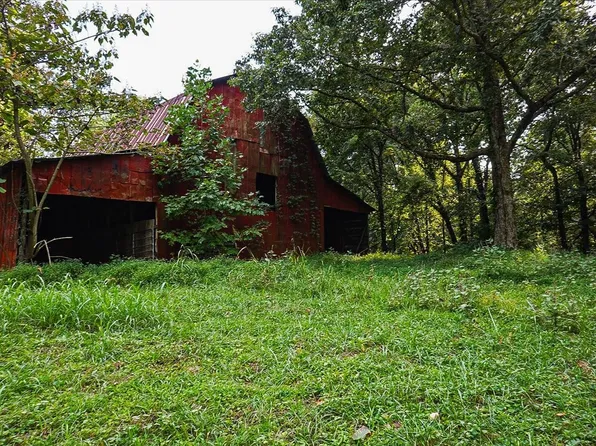 550 Union Ridge Rd, Wartrace, TN 37183