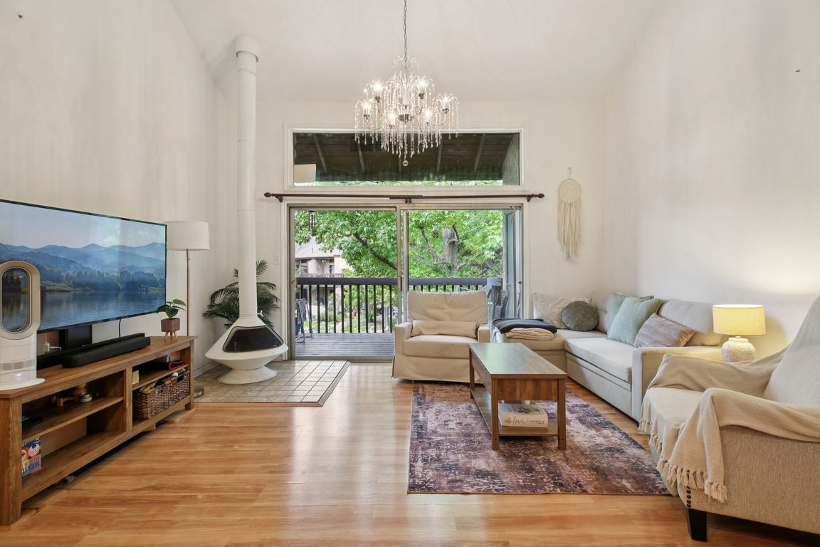 7890 E Spring St, Long Beach-0110-003.jpg