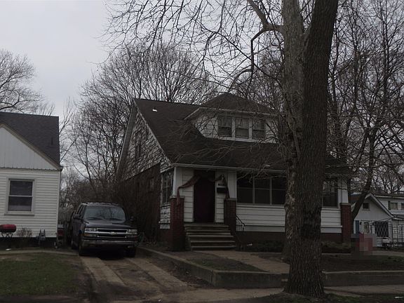 2nd image of 18660 Shiawassee Dr