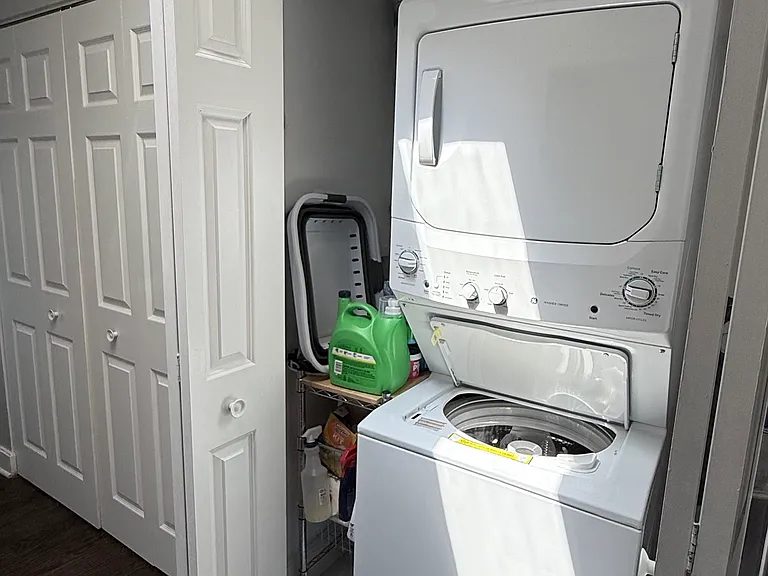 615 Sheridan Rd #3T — Photo 16