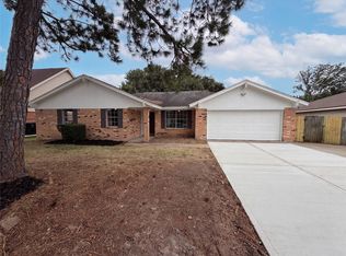 912 S 23rd St, Nederland, TX 77627