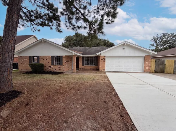 912 S 23rd St, Nederland, TX 77627