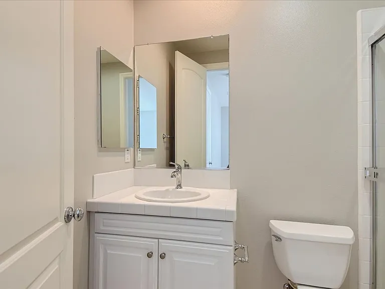 17246 Ralphs Ranch Rd — Photo 40