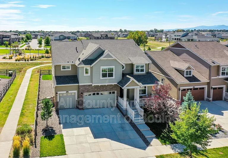 2334 Dinosaur Dr — Photo 3