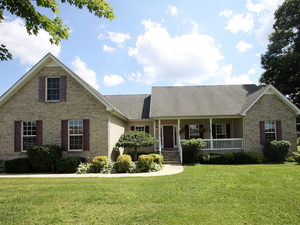 1st image of 36 Kingston Ave