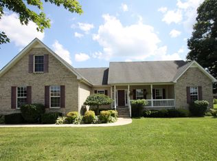 36 Kingston Ave, Hillsboro, TN 37342