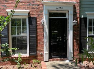 11200 Hunters Landing Dr, Charlotte, NC 28273