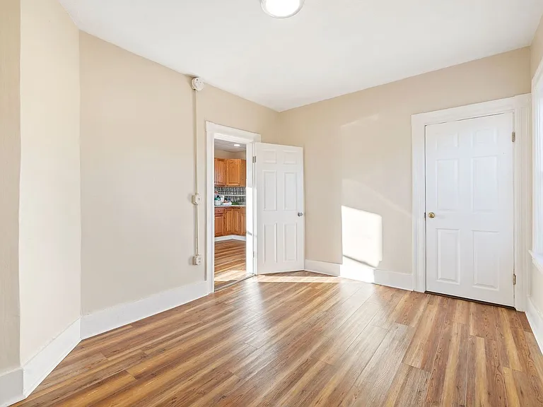 306 Manchester St #3 — Photo 16