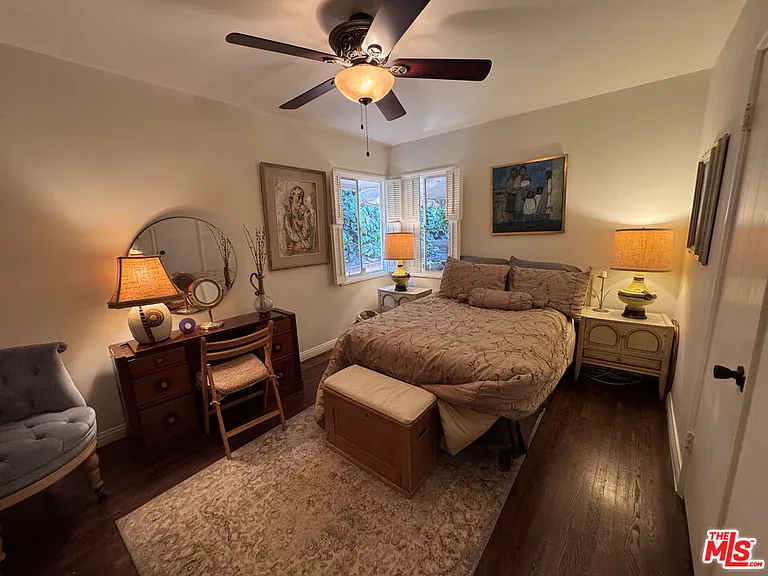 7756 Torreyson Dr #A — Photo 29