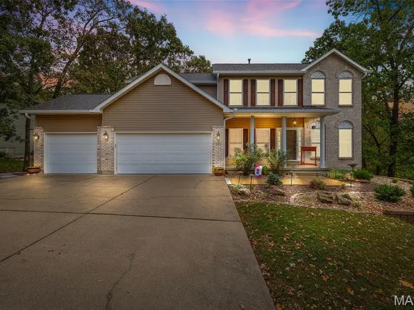 416 Trinity Rdg, Pevely, MO 63070