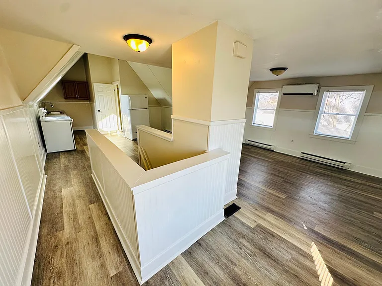 36 Wentworth St #3 — Photo 3