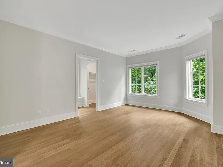 6707 Wemberly Way — Photo 46