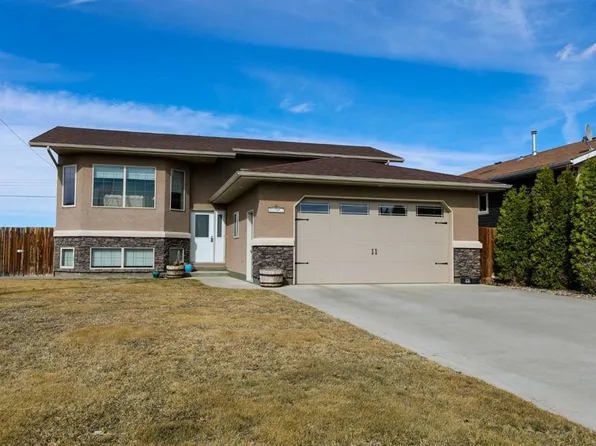 5103 S 62nd Ave, Taber, AB T1G 1J7