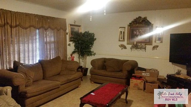 2nd image of 6125 Travis Rd