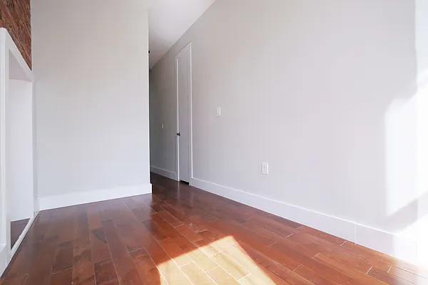 Rented by Osric Management LLC | media 9