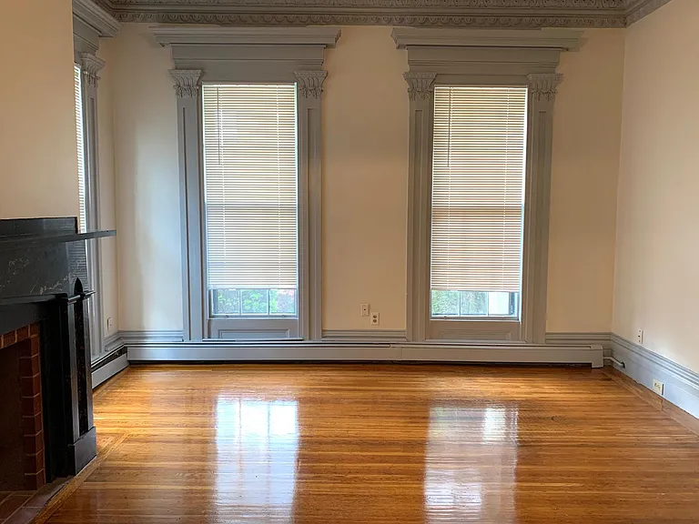 248 Lafayette St #5 — Photo 4