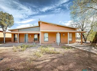 302 W 9th St #A & B, Roswell, NM 88201