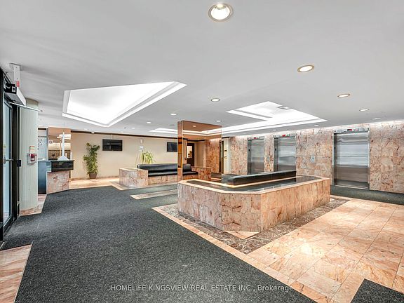 2nd image of 1 Rowntree Rd #806