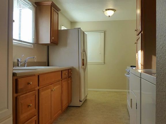 5th image of 12569 Indian St