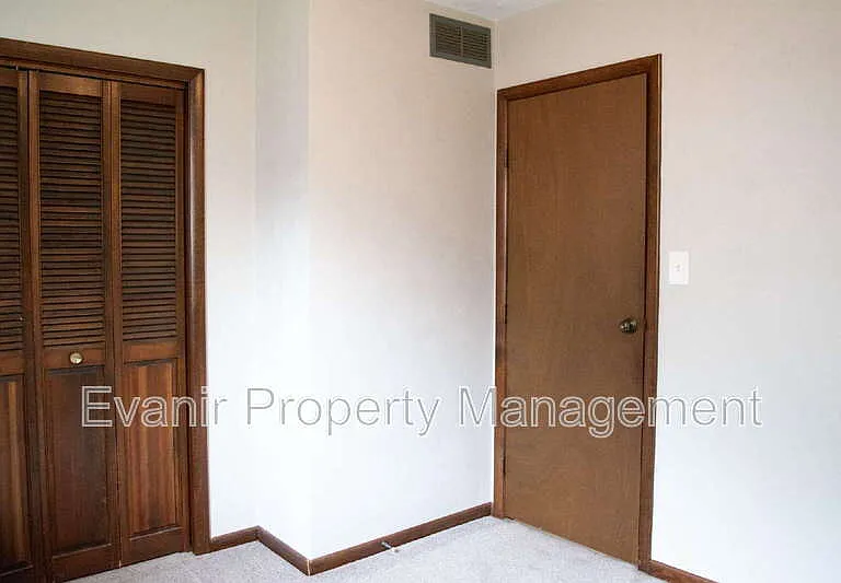 3164 Honeysuckle Dr — Photo 12