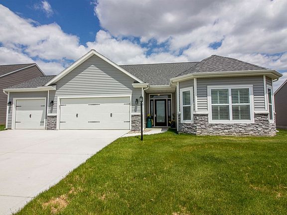 2nd image of 1092 Mayrock Dr