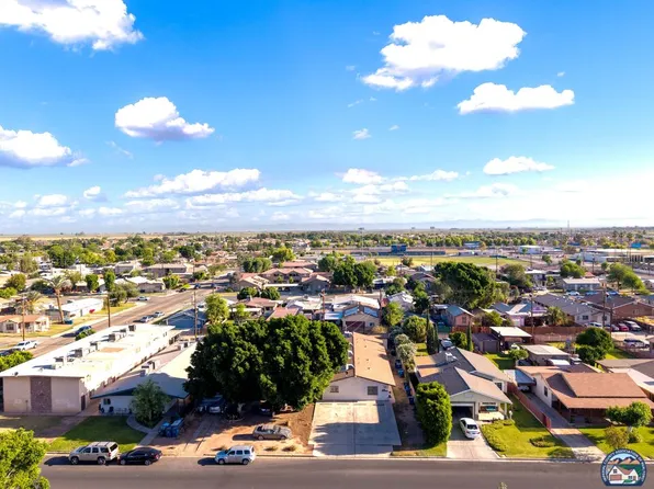 129 C St, Brawley, CA 92227