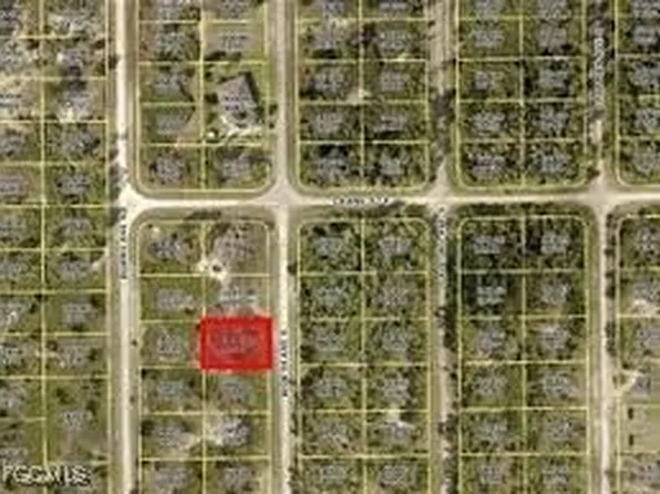 846 Worth Ave S, Lehigh Acres, FL 33974