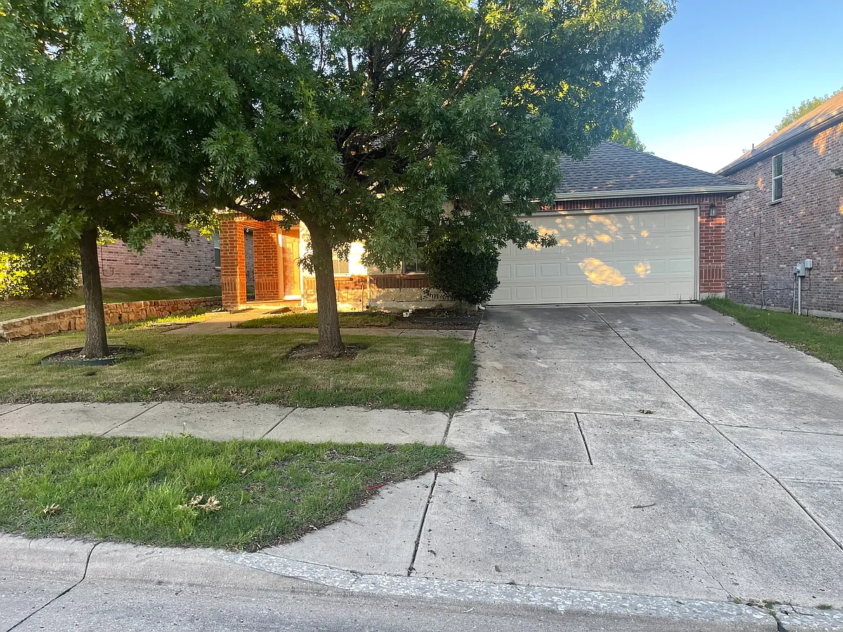 Building Photo - 12988 Galaxy Dr