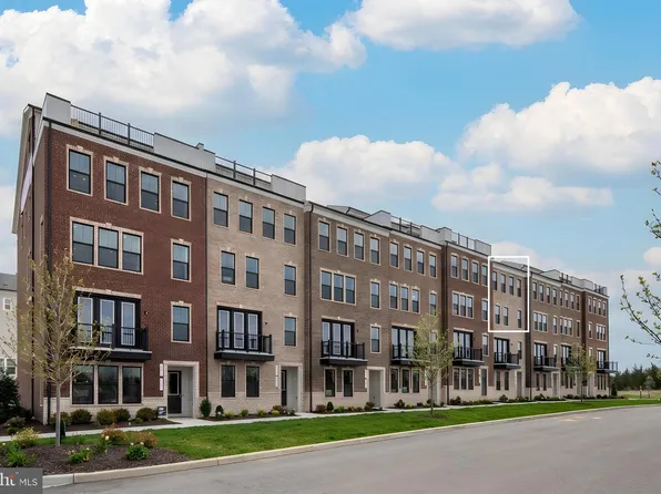 20885 Murry Falls Ter, Ashburn, VA 20147