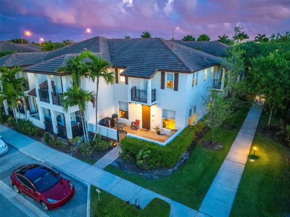 4654 Acadian Trail #4654, Coconut Creek, FL 33073