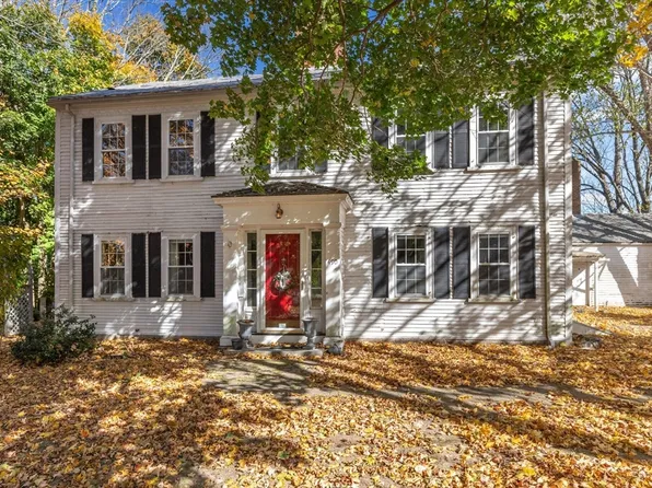 490 Plymouth St, Bridgewater, MA 02324