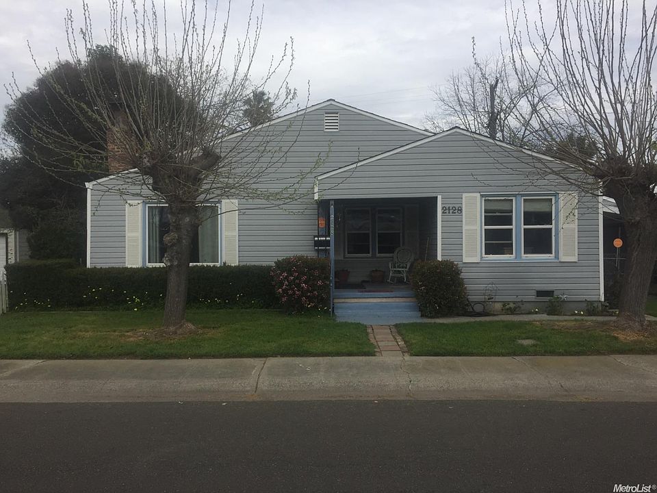 1st image of 2128 Carlton Ave