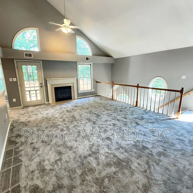2 bed, 2.0 bath, 1343 sqft, $2,500 — Photo 1