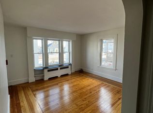 68 Calder St FLOOR 1, Pawtucket, RI 02861