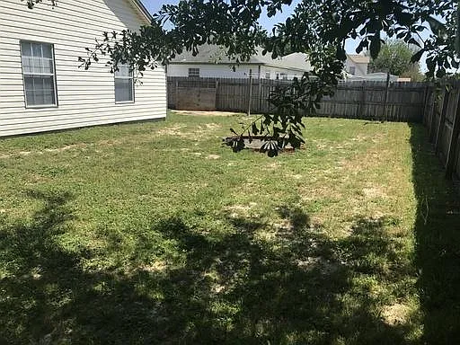 2289 Estate Cir — Photo 18