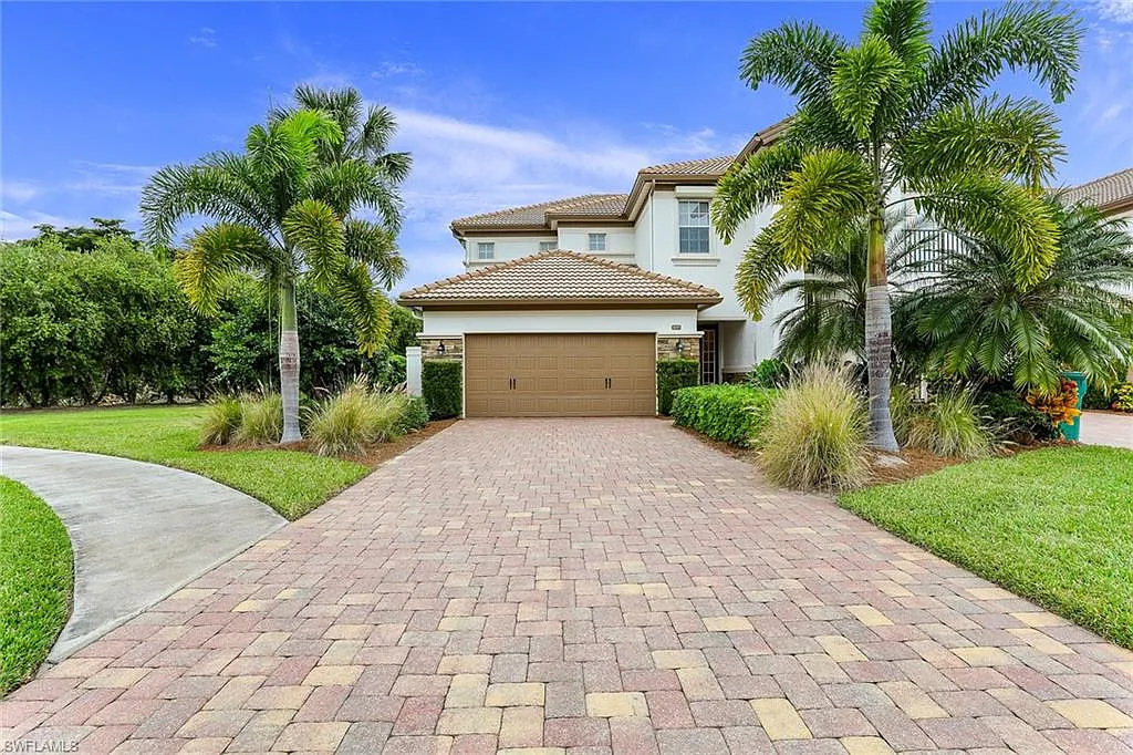 2 bed, 2.5 bath, 2091 sqft, $10,000 — Photo 1