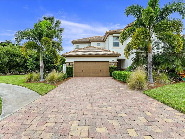8023 Players Cove Dr #6-101 — Photo 1
