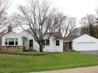 108 Mayflower Dr, Rochester, NY 14618