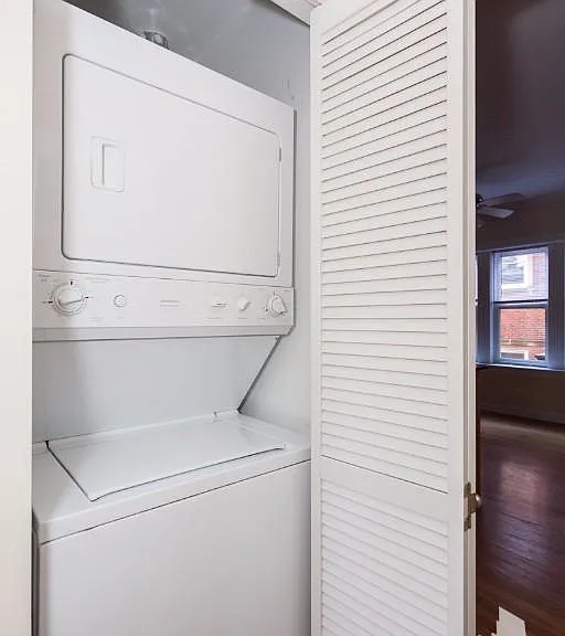 3240 N Clifton Ave — Photo 11