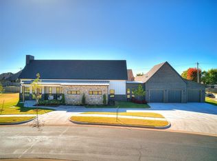 2617 Kingdom Ln, Yukon, OK 73099